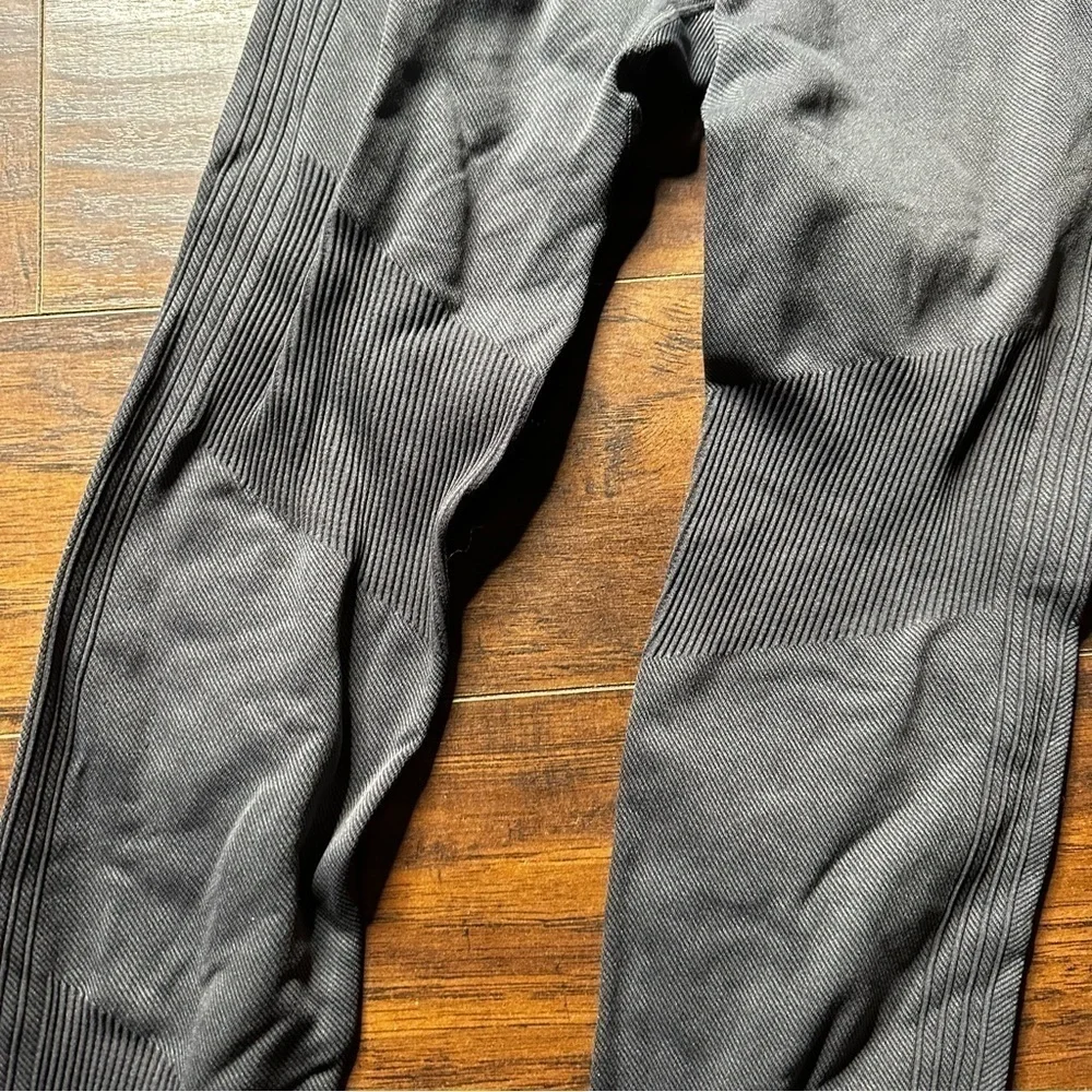 Gray Seamless 7/8 Leggings
